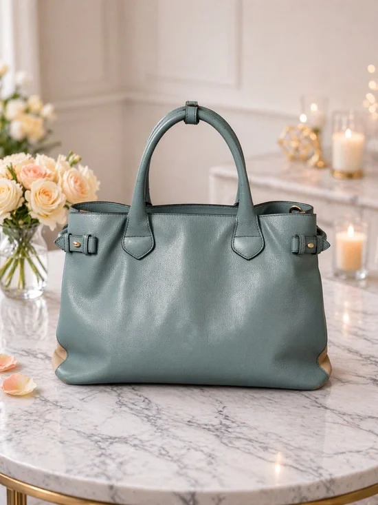 Burberry Medium Banner Tote House Check - Picture 2 of 12